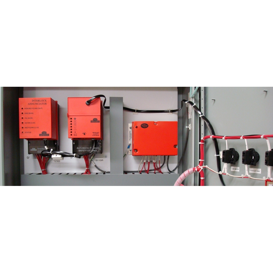 YZ300 - Annonciateur à verrouillage