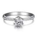 Bague avec diamant 2