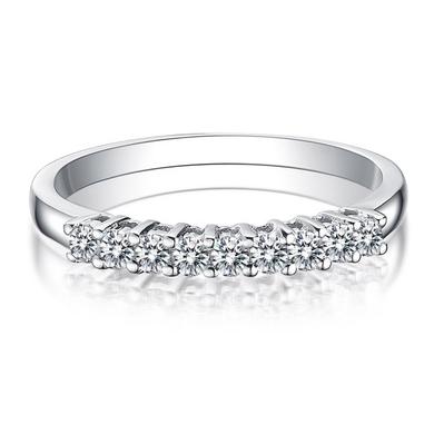 lots of smal diamonds ring